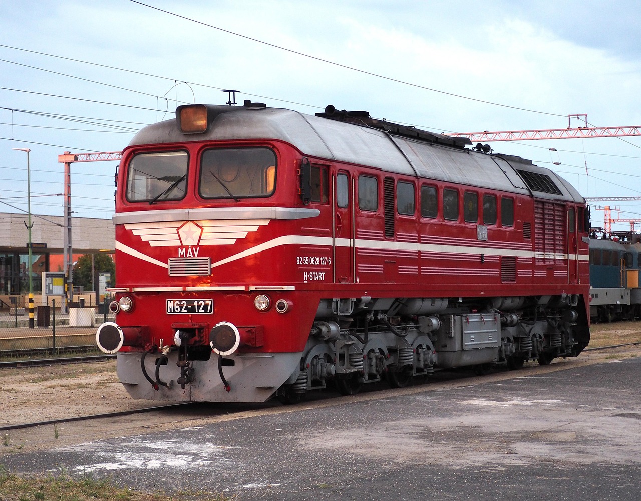 locomotive-rot